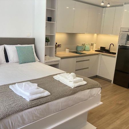 Cp Luxury Studio ยิบรอลตาร์ ภายนอก รูปภาพ